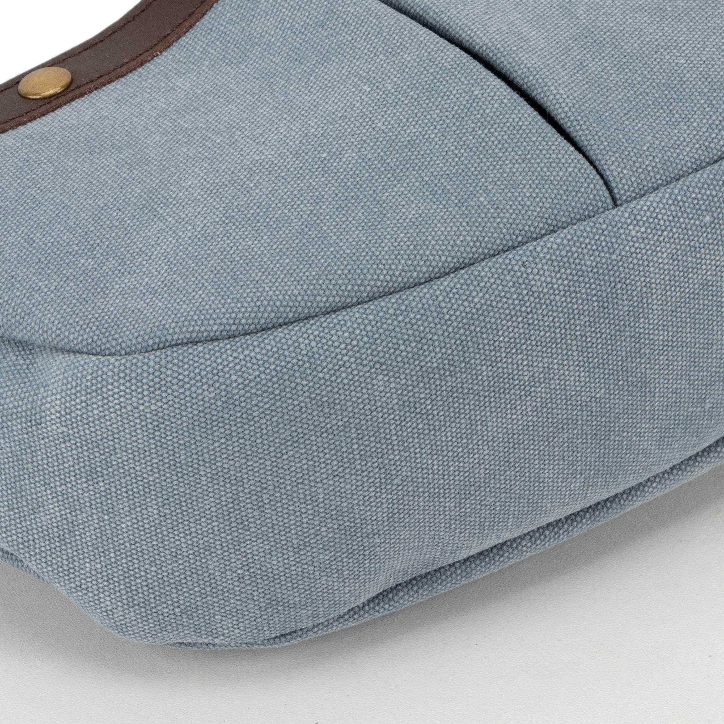 TEMPLE - Messenger Bag
