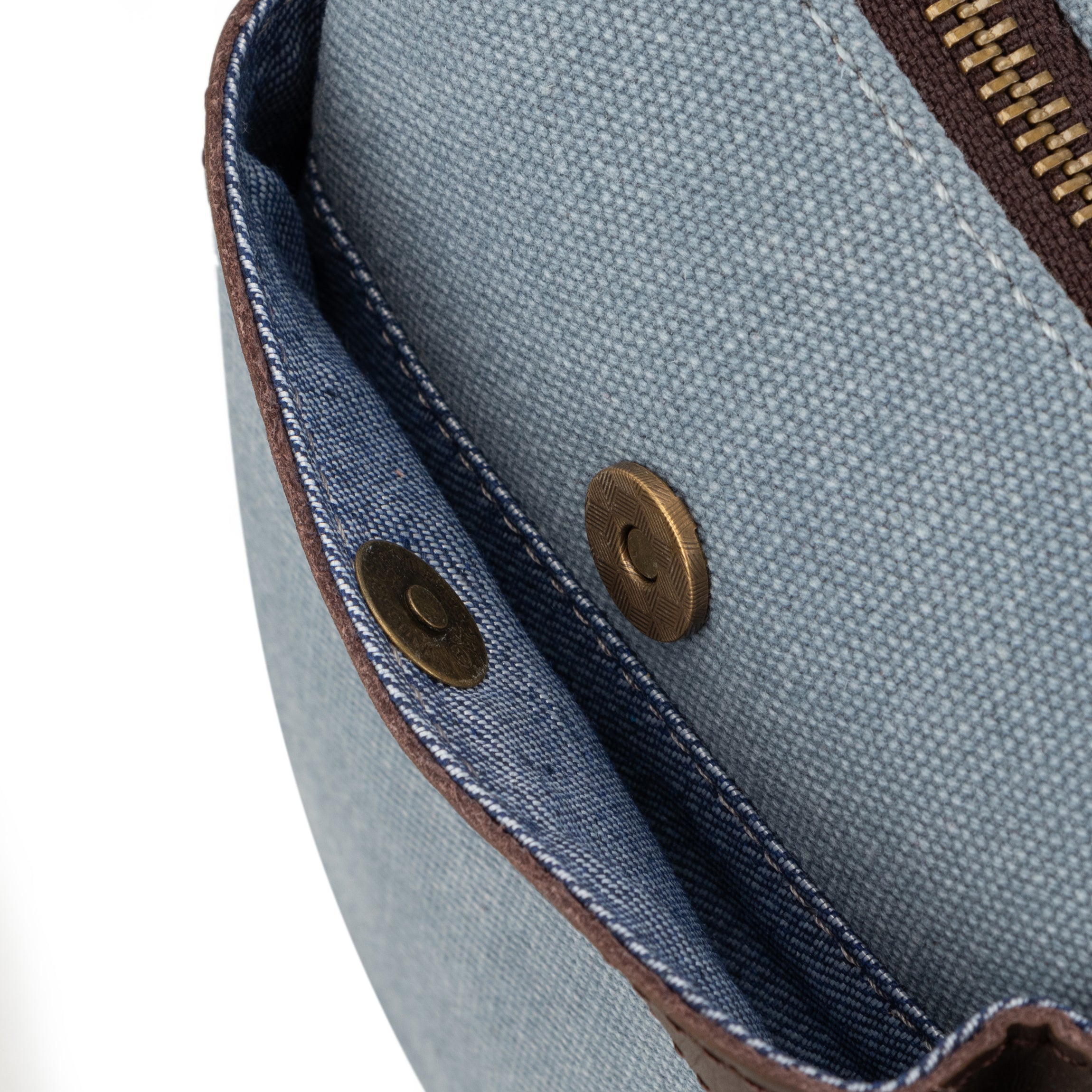 TEMPLE - Messenger Bag